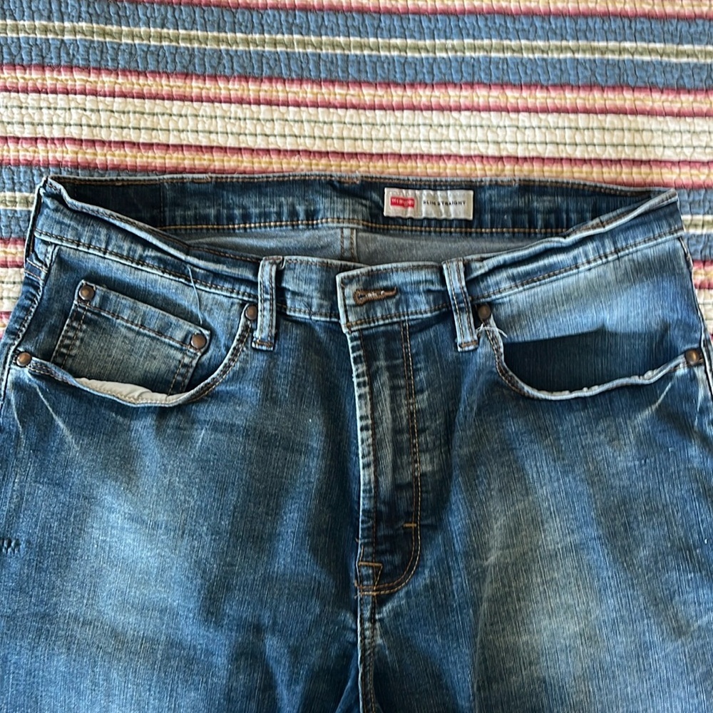 Wrangler Slim Straight